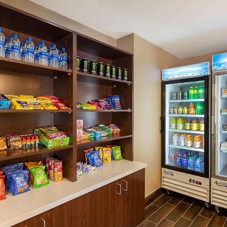Comfort Inn & Suites Near Ontario Airport-2
